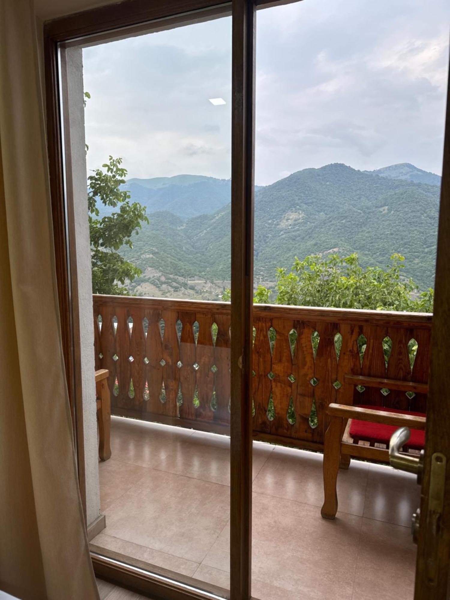 Verin Tun Dilijan Exterior photo